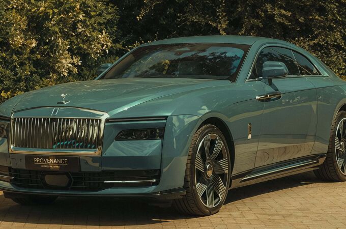 Rolls-Royce abre una nueva f&aacute;brica, pero no es para producir coches de lujo, sino reactores nucleares para submarinos