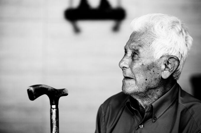 La psicología concluye que los nacidos entre 1945 y 1965 tienen una ventaja respecto a otras generaciones: gestionan mejor sus emociones debido a que vivieron largos periodos de incertidumbre La psicología concluye que los nacidos entre 1945 y 1965 tienen una ventaja respecto a otras generaciones: gestionan mejor sus emociones debido a que vivieron largos periodos de incertidumbre
