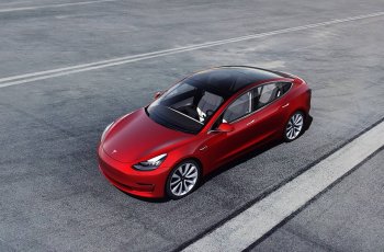 Setelah Amerika Serikat, Kepolisian Thailand Juga Gunakan Tesla Model 3