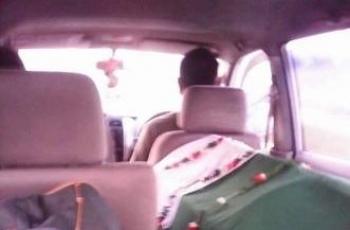 Ngalong, Sopir Taksi Online Wanita di Garut Ini Dapat Orderan Antar Jenazah