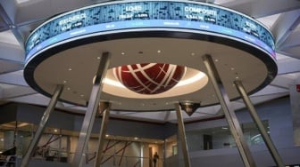 Emiten Grup Djarum SUPR Lebih Pilih Cabut dari Bursa Ketimbang Free Float