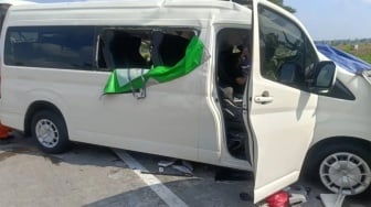 Tabrakan Hiace vs Truk di KM 619 Tol Solo-Kertosono, Dua Nyawa Melayang